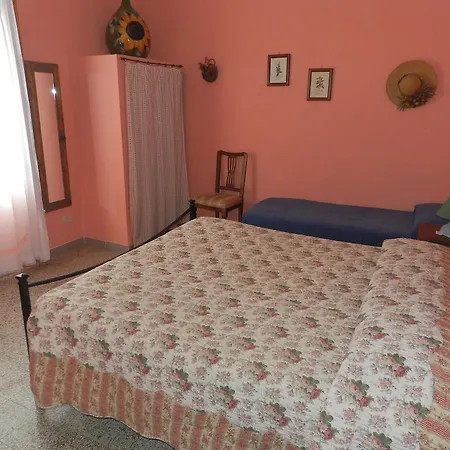 Il Casale Bed & Breakfast Poggibonsi Room photo